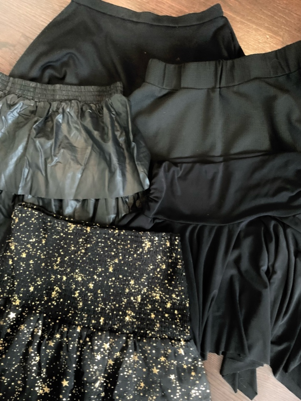 5 Black Women's Skirts - Versatile Black Skirts